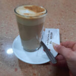 Cafetería el edén - Cafetería en Estepona AF1QipM-IZbKrJ1ZTdqoGk4yNmBldJKYw46Jijay2YeJ=w408-h544-k-no