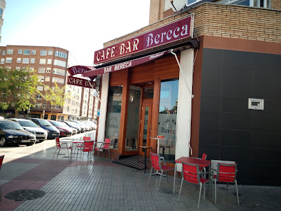 Café Bar Bereca - Cafetería en Burgos AF1QipMDbd_E99TaH25L3AKhLrwUTSoNiKwDjoTWFRum=w408-h306-k-no