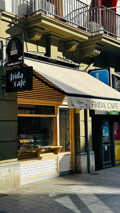 Foto Frida Café Roncesvalles | Specialty Coffee - Beer & Street Food | Brunch & Korean Sandwiches
