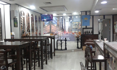 Foto Cafetería Manhatan