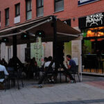 KAHLO Coffee & Bar - Cafetería en Algeciras AF1QipMKJOBP9jJ6iFp-Kih3AGI_DKPhNvMctkp7k4Bp=w631-h240-k-no