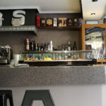 Cafetería Lis - Cafetería en León AF1QipMKi2KhyzsZi-CkhpwLixOcK8nmUTEWCtrxh3Qt=w425-h240-k-no