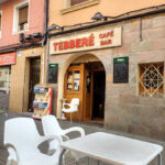 Cafe Bar Tebberé - Cafetería en L'Hospitalet de Llobregat AF1QipMRg1yuZJFu0FJw68qzzBTUKp7JJAMU26HHOE57=w408-h544-k-no
