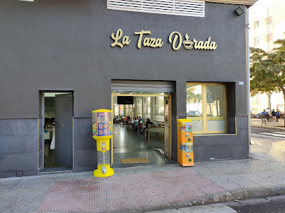 Foto La taza dorada