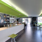 Bar Cafetería Gora Behera - Cafetería en Mutilva AF1QipM_Dwfw53P0TwtiV2-yX5QI2Q9vV-xFBl6aN5I5w408-h240-k-no-pi0-ya33903793-ro-0-fo100