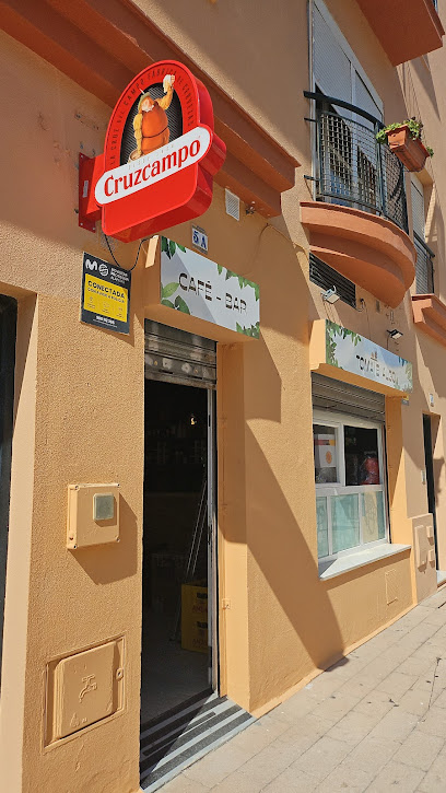 Foto CAFE-BAR TOMATE ALGO