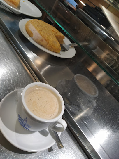 Foto La cafe DEL CLUB