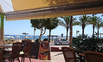 Foto Cafeteria Rincon Del Rio (Thai Food)