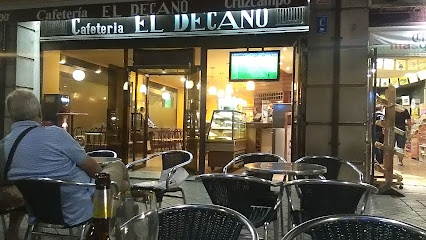 Foto Cafetería El Decano