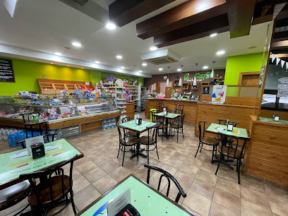 Foto Q...Cafè Cafeteria