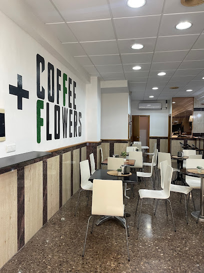 Foto Cafetería panadería Colibrí