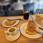 Cafetería Pastelería La Moderna - Cafetería en Arganda del Rey AF1QipMvIiAVlRnPrf9upAoW8N2t7TBQVTtFvkLfF6Xf=w408-h306-k-no