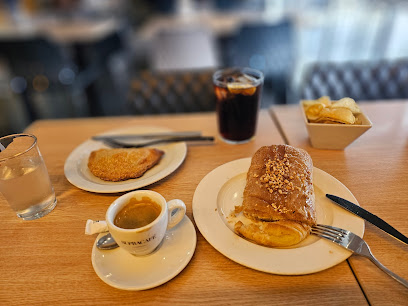 Foto Cafetería Pastelería La Moderna
