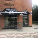 kapelmuur specialty coffee - Cafetería en Pozuelo de Alarcón AF1QipNDatzG8_bAWOLycnJGoAICqkom1UAT1W91FtEF=w408-h306-k-no