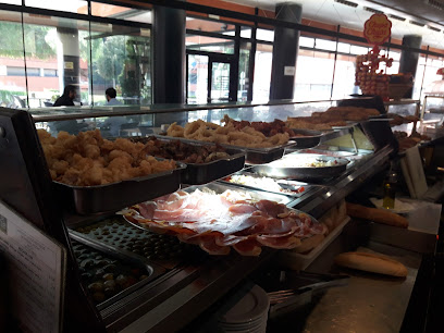 Foto Cafeteria Del Campus De Paterna