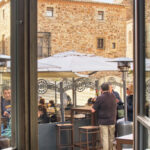 Cafetería Restaurante Bari - Cafetería en Plasencia AF1QipNHunYMf_4-WmLJ1W-uzs1URczbMUge3rDsffv_=w408-h510-k-no