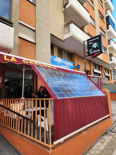 Foto Bar Cafetería La Gardenia