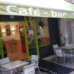 Café-Bar Tot B - Cafetería en Ibiza AF1QipNc7NLh01OSiL-SNi-FPbvNg2UPCHd7BxkW007m=w493-h240-k-no