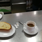 Café-bar Nueva España - Cafetería en Melilla AF1QipNlxB1mJj5SYjPsKbV-UIr7XuvZkmSeFOvkW3wA=w426-h240-k-no