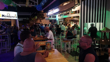 Foto 3 Monkeys Torremolinos