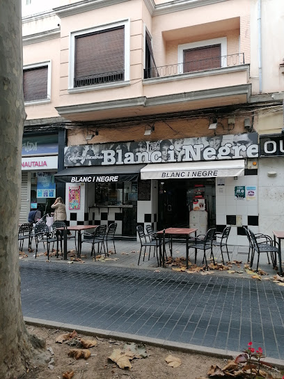 Foto Cafetería Blanc i Negre.