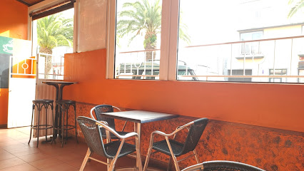 Foto Bar Cafeteria La Escuela