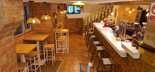 CAFE TAPëRIA FëZ - Cafetería en Cáceres AF1QipO6PE0U8UQY9zRMFHwY3CYUrwCWQJ2bUqCnCycV=w514-h240-k-no
