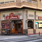 Café Bar La Librería - Cafetería en Zaragoza AF1QipO9fl2_Tsfh8se20PEGafjeURUHcnJHYFxb4adp=w408-h250-k-no