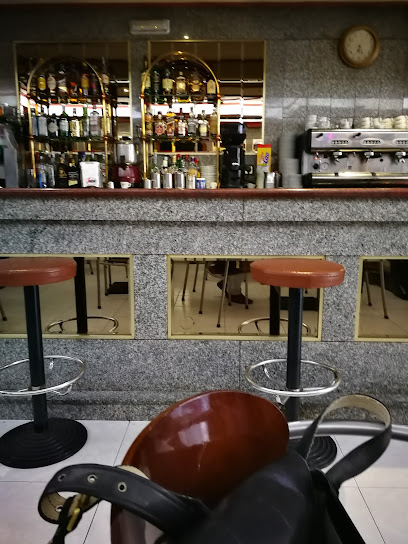 Foto Cafetería Croissantería Avenida Esteiro