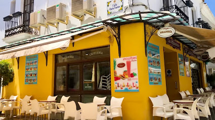 Foto Cafetería Heladería La Jijonenca