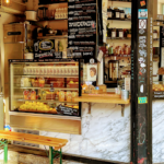 Luso Coffee Shop - Cafetería en Madrid AF1QipOaFjaQq3qubpKSet881Q5EmPfclXaibKD9xlUu=w426-h240-k-no
