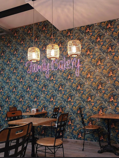 Foto Family Bakery
