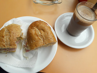 Foto Bar Cafeteria Happy