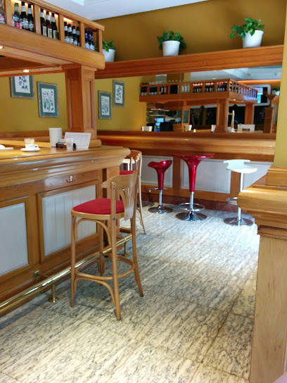 Foto Plaza - Cafetería