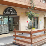 Coffee Lovers - Cafetería en Castelldefels AF1QipP6YqrPz2bZzlt-NpxLFIXoJ_rsejW1pyr20BMi=w425-h240-k-no