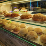 Cafe CRONO Ourense - Cafetería en Ourense, Orense AF1QipPFf24zOABkV5i5UFyiNIQMs-t69LXv8eyfmLLV=w408-h306-k-no