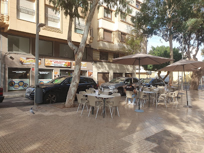 Foto Cafetería Pizzeria Mayorista 3