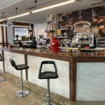 Cafetería La Pirámide - Cafetería en Granada AF1QipPWJNeiblDWGdKcdqJBupLU_tqCX0ZqgqE2Gcjr=w408-h306-k-no