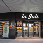 Cafetería La Juli - Cafetería en Pamplona AF1QipPoY8GivUhhVpJhTsmAGFaavHCVZbfmW_7doVNE=w408-h272-k-no