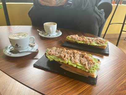 Foto Que Més Cafetería Burjassot