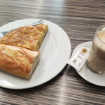 Cafetería Megino - Cafetería en Pinto AF1QipPtjOqqvTf-moesnUe3wPouIk4BQycSMZ4-1E_Q=w408-h306-k-no
