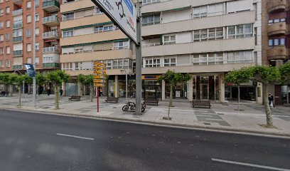 Foto Cafeteria Studio